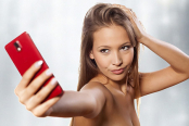 Why You Should Avoid Women That Take A Lot Of Selfies